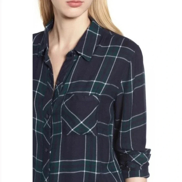 Rails Hunter Metallic Plaid Flannel Button-Down Shirt in blue size small - Picture 3 of 13